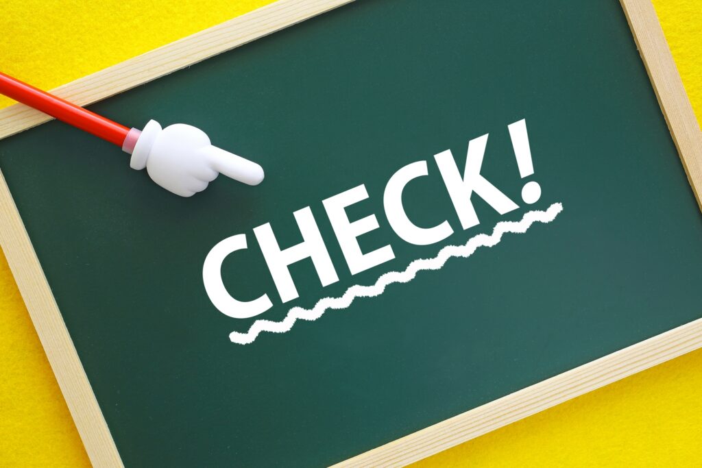 チェック